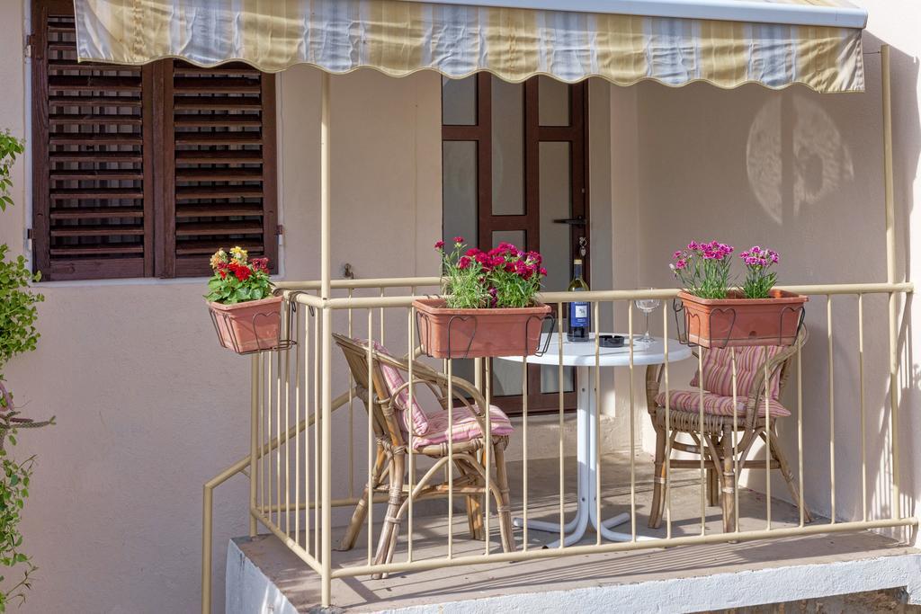Guesthouse Wish Stari Grad  Zimmer foto